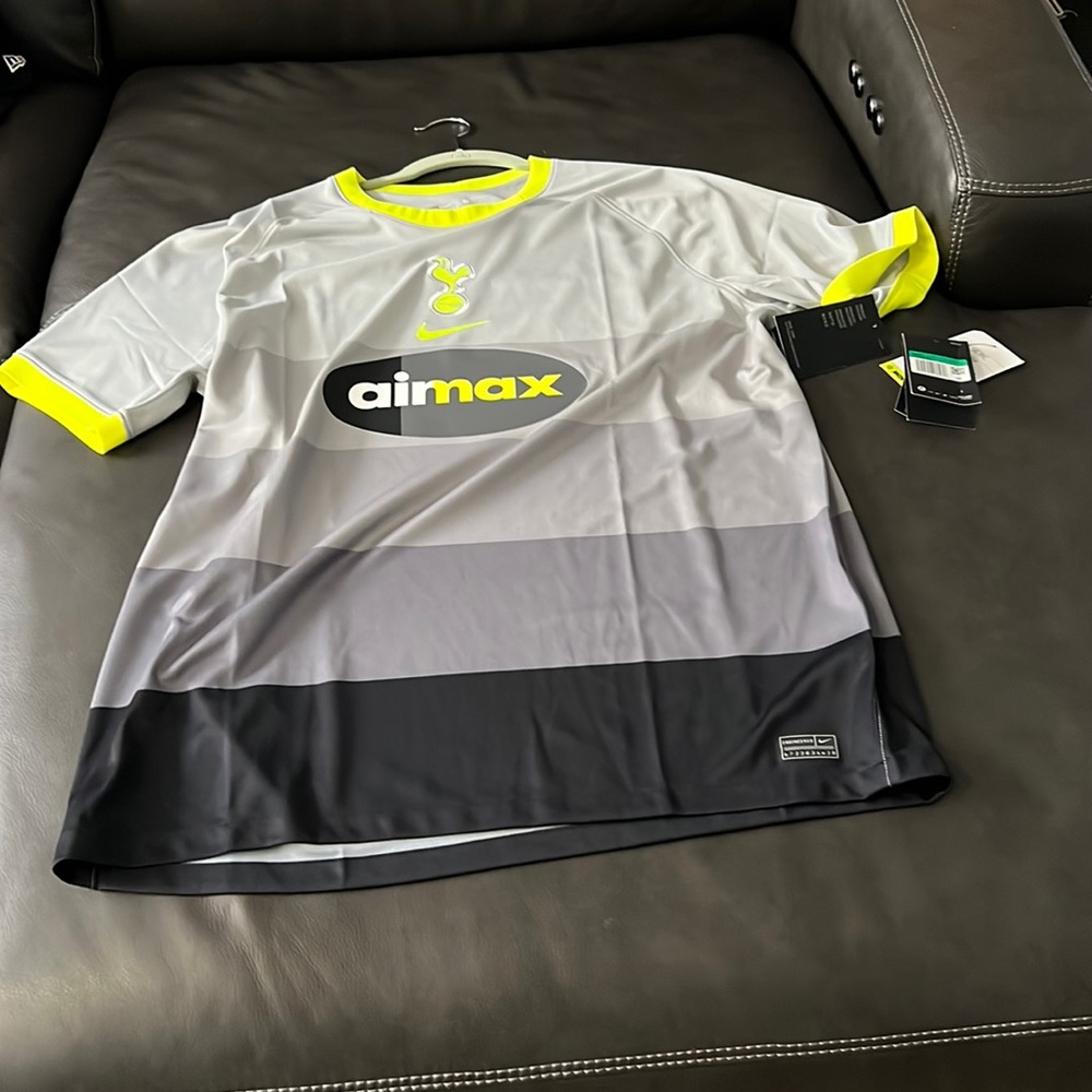 Nike Tottenham Airmax Jersey 2020-2021
